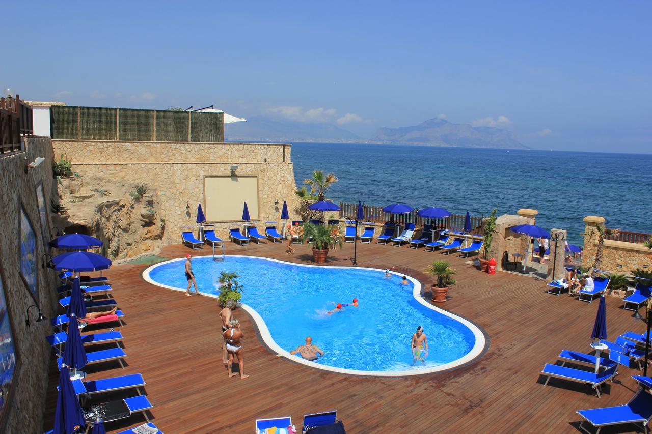 Hotel La Martinica Ficarazzi Bagian luar foto